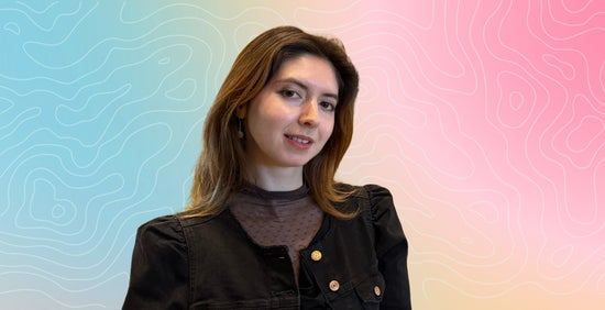 Going Retro: Behind The Mic with Davia Schendel!