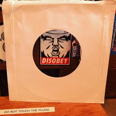MIXTAPE: Do Not Touch The Plugs (100% vinyl)