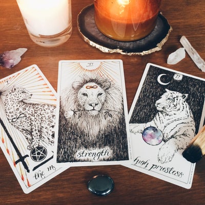 3/8/2016: The Art of Tarot feat. The Lioness Oracle